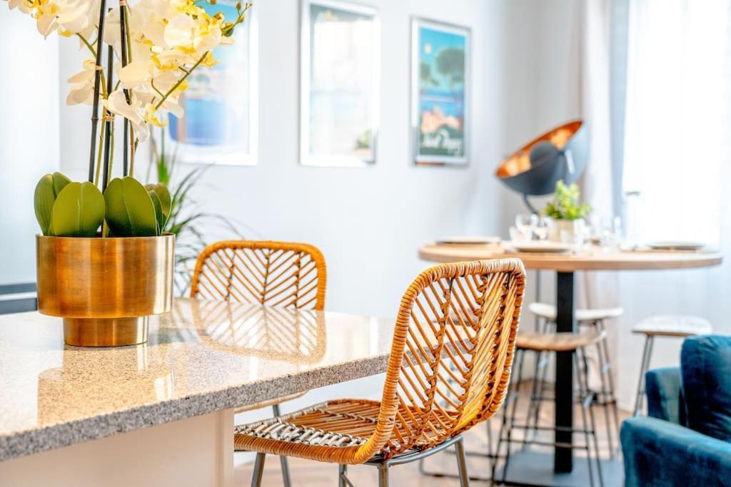 Superbe Neuf, Climatise Centre Village * Le Plan-de-la-Tour