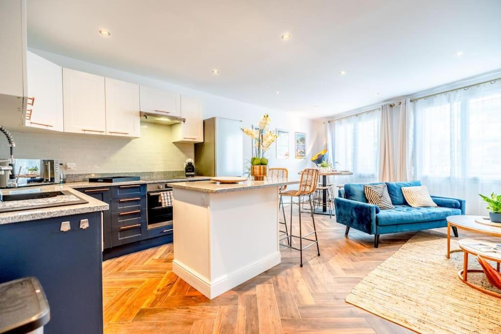 Superbe Neuf, Climatise Centre Village Apartment *